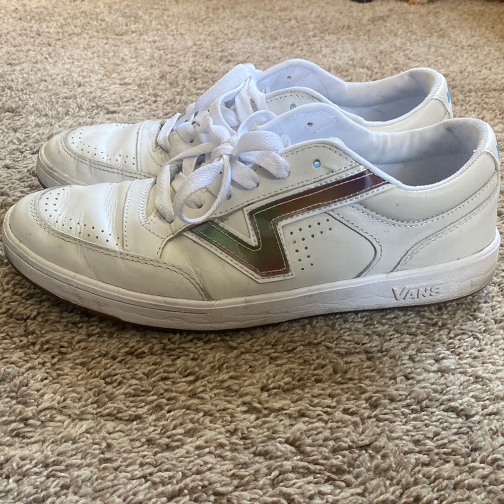 Vans Comfy Cush white sneakers with colorful chameleon swoosh!!
